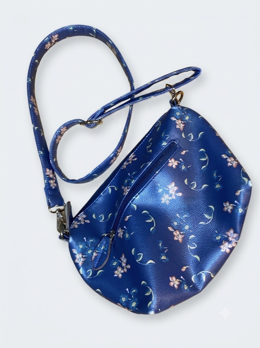 NWOT Blue Floral Crossbody Shoulder Bag